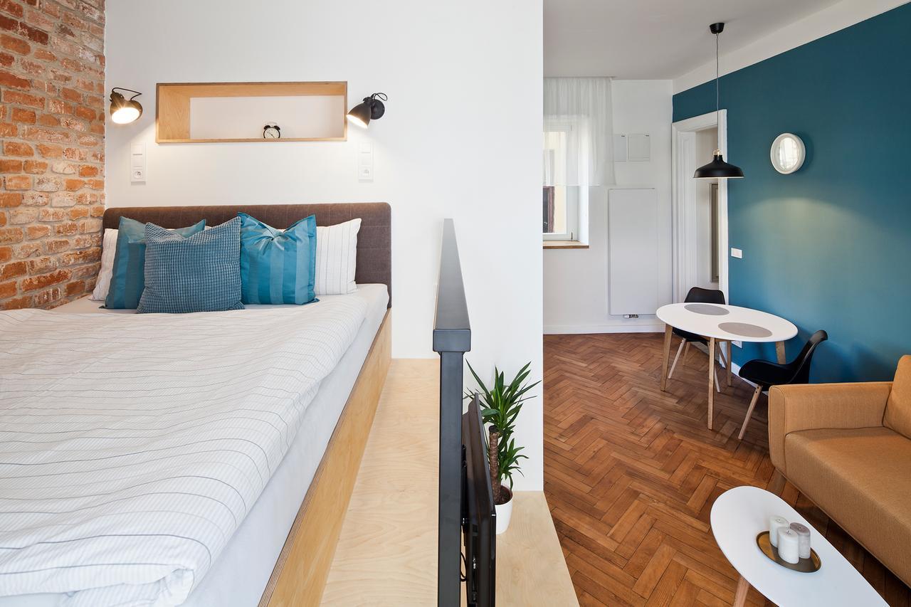 Cosy Design Apartment II ブルノ エクステリア 写真